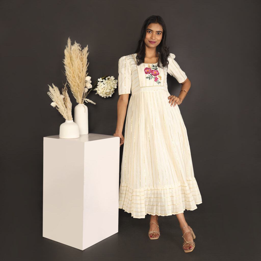 Breathable fabric ivory floral embroidered dress casual wear