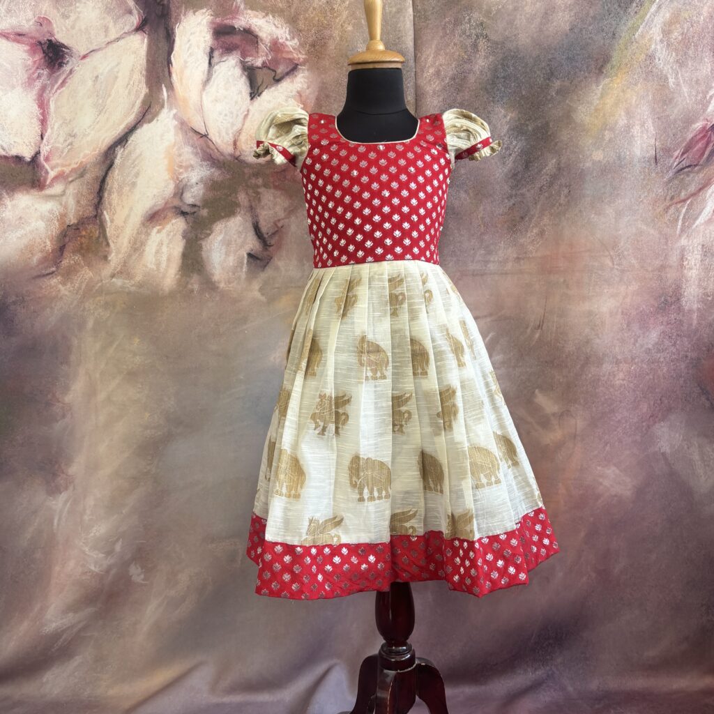 style shot Arvi red yoke animal print kids frock ready stock