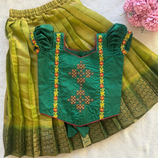 Taara green kolam skirt and crop top set for girls full view