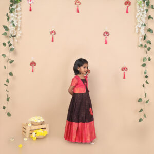 Side view of ethnic jacket for girls