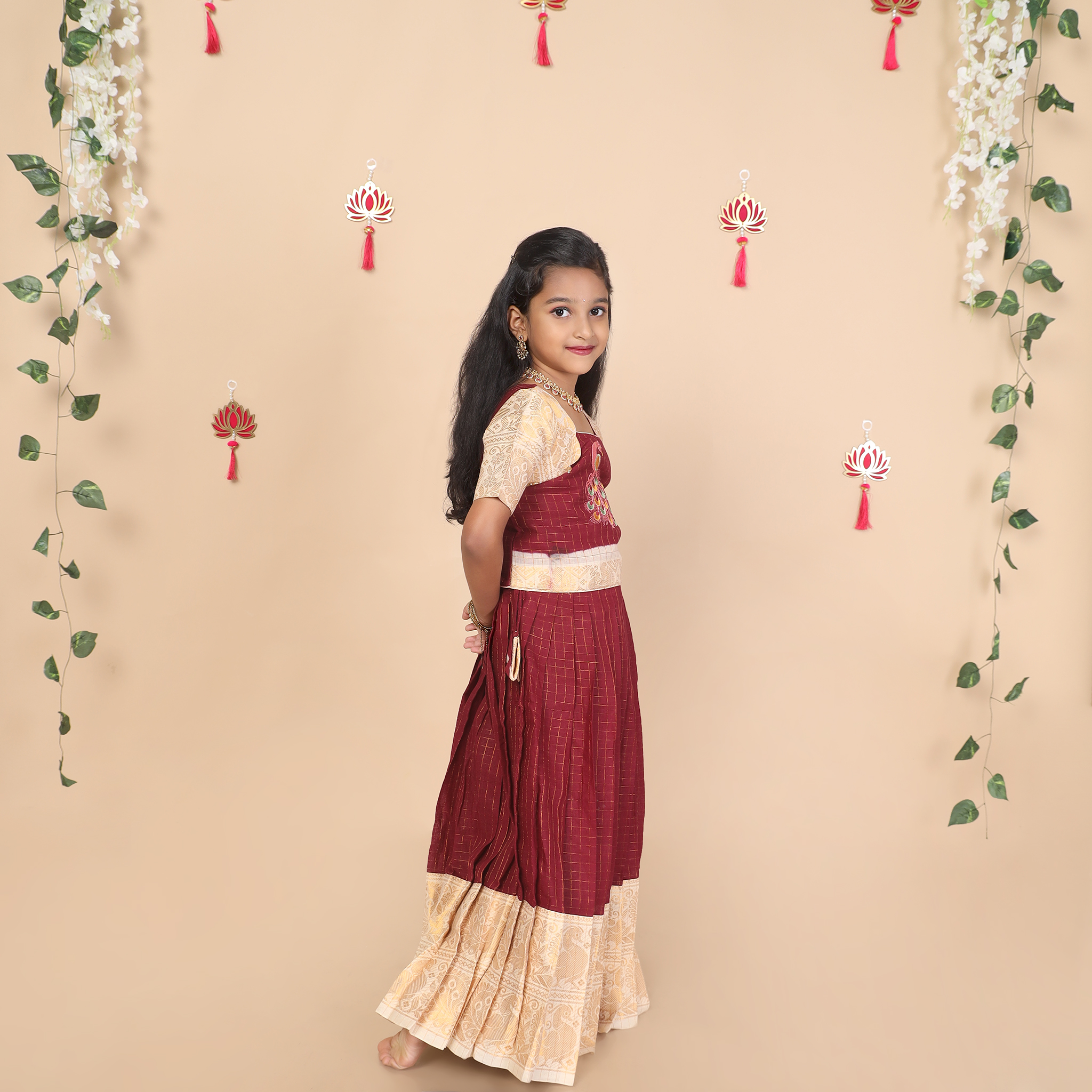 Side view of Mayuri ethnic skirt and top set for girls