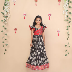 Yazh Nila girls long gown full view