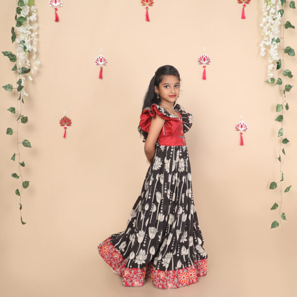 Girls long gown Kalamkari side view