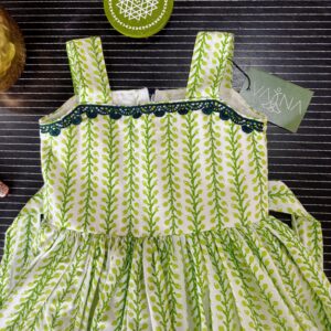 Printed cotton girls dress with gathered skirt