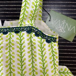 Comfortable green cotton frock for kids