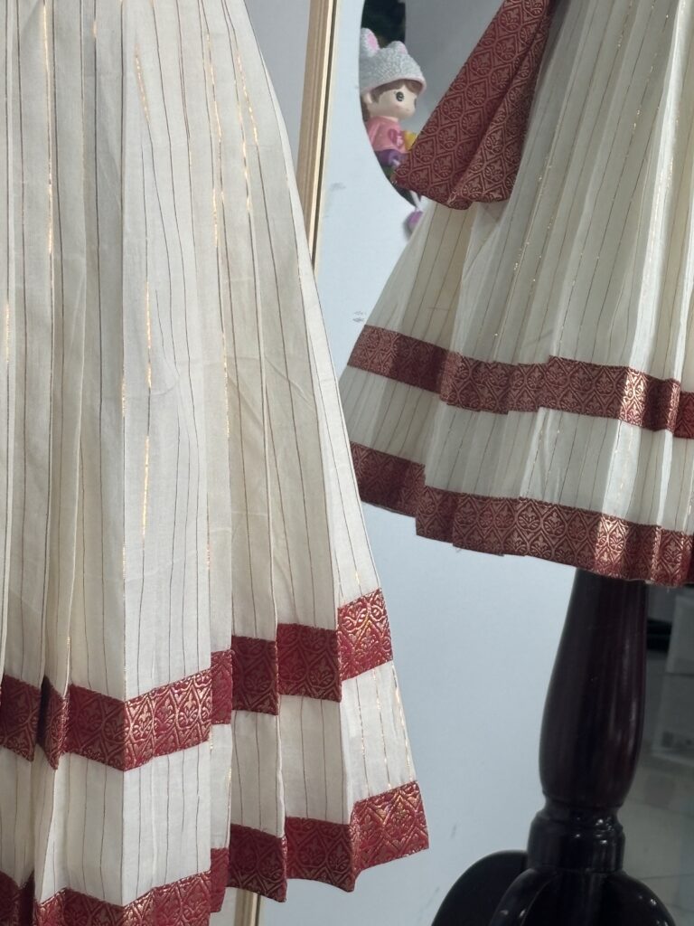 Cotton lurex fabric with brocade border