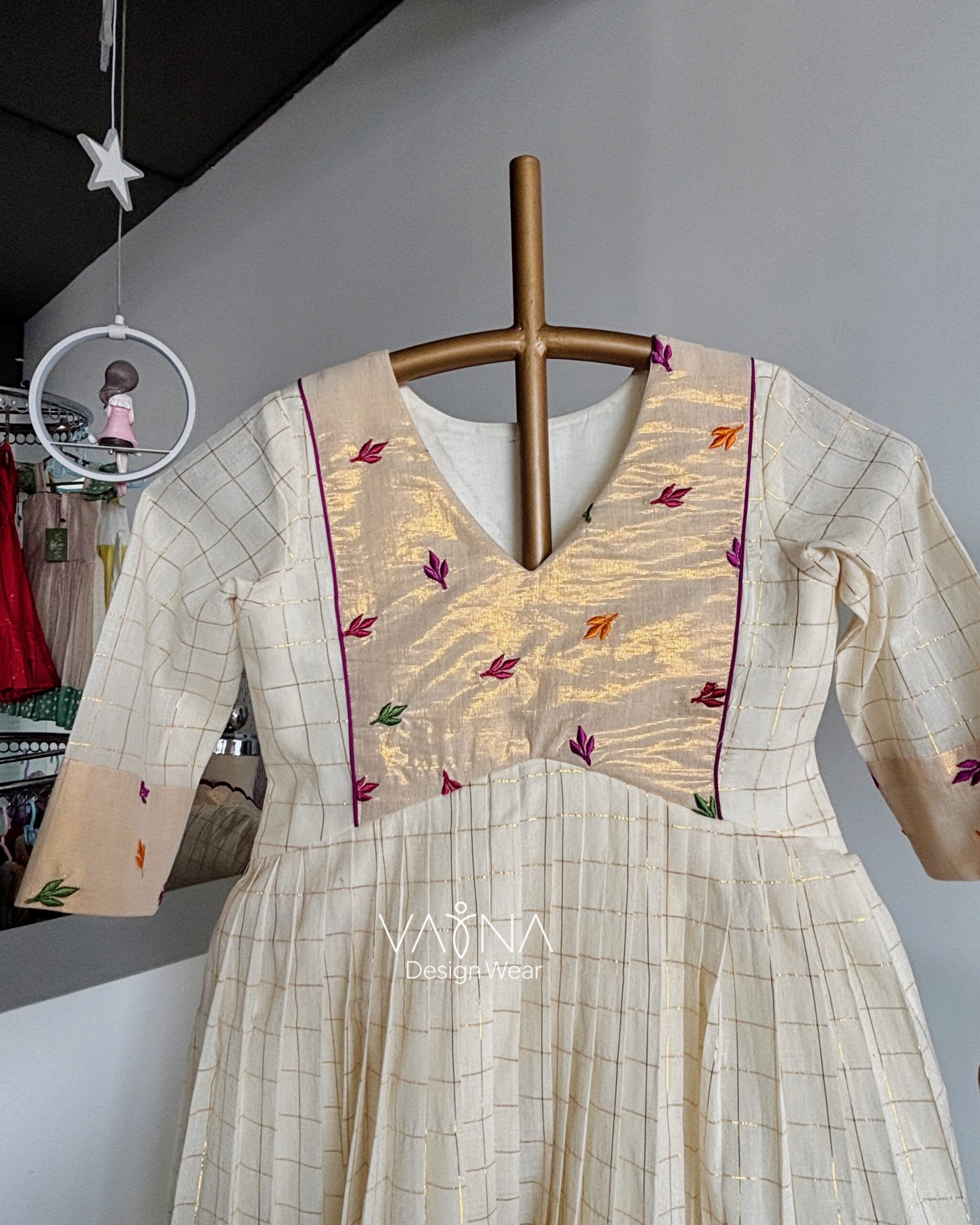 Nila – Onam Alia Cut Dress